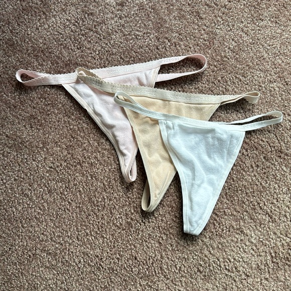 Victoria Secret Panties - Picture 1 of 3
